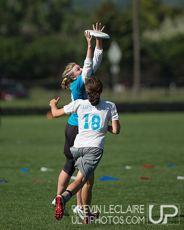 2012 USAU D-I College Championships Sunday Action