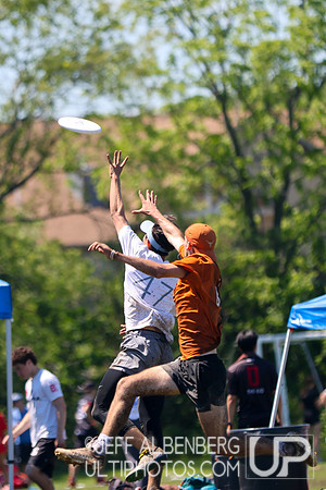 Pool play at USAU D1 College Championships