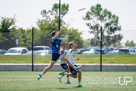 Pool play at 2024 USAU Youth Club Championship