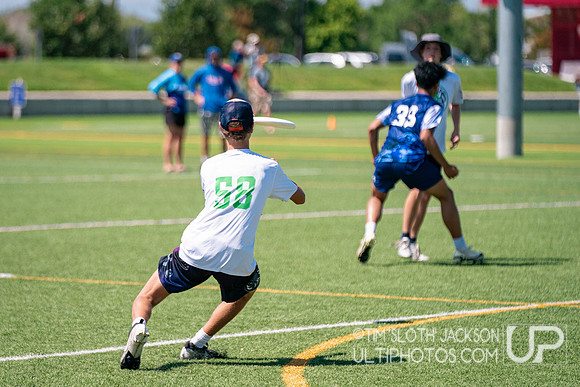 Pool play at 2024 USAU Youth Club Championship