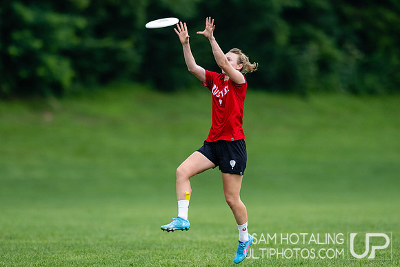 Bristol Women vs FABulous in pool play at World Ultimate Club Championships