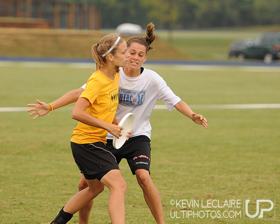Sunday action at 2010 Capital Mixed Sectionals.