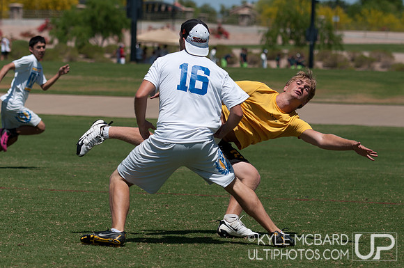 Saturday preview action from SW D-I Regionals 2012
