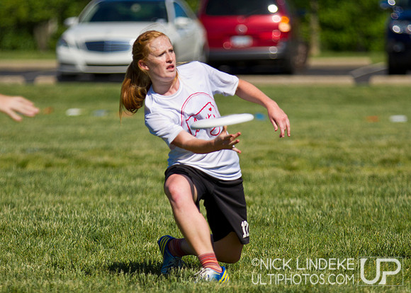 2014 USAU D-I College Champs Friday Action