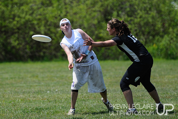 Sunday Semifinals -- 2010 UPA High School Girls Eastern Championships