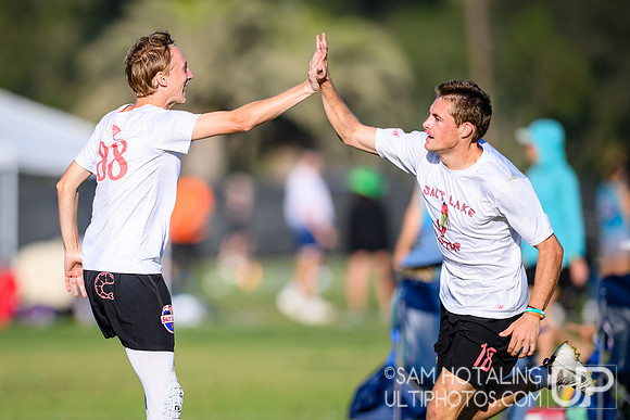 Doublewide vs Shrimp during Club Championships at Surf Cup Sports Park