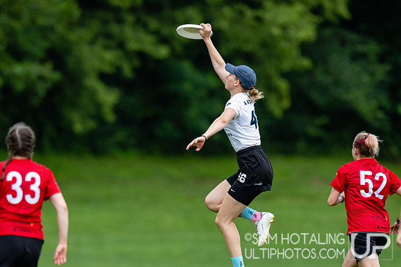 Bristol Women vs FABulous in pool play at World Ultimate Club Championships