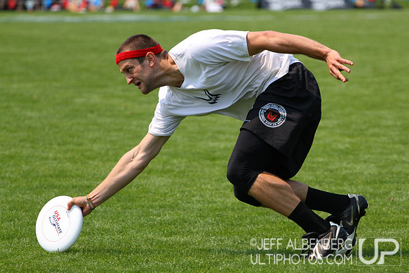 Saturday Open division action from 2012 College Nationals