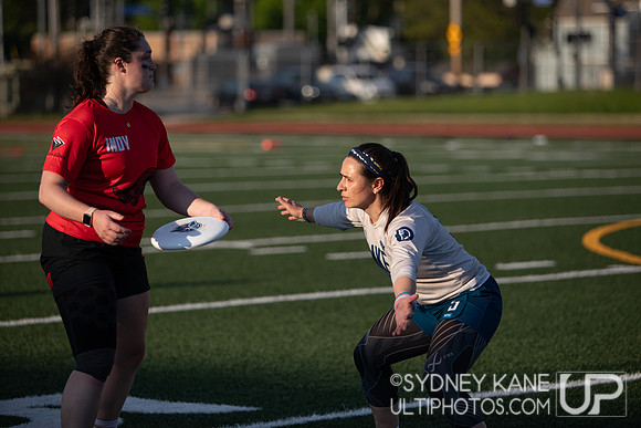 Milwaukee Monarchs vs Indy Red on 5/18/2024 in Hart Park, Wauwat