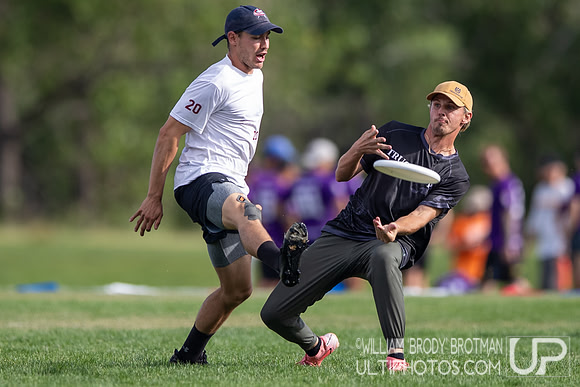 Day 2 of the USA Ultimate U.S. Open ICC Championships