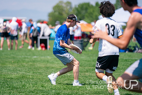Bracket play at 2024 USAU Youth Club Championship