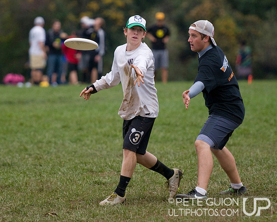 Round 2 Pool Play action from Patriot Games 2011.