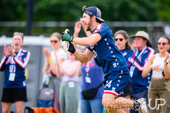 Bracket play during World Ultimate Championships at Runaway Bay Precinct