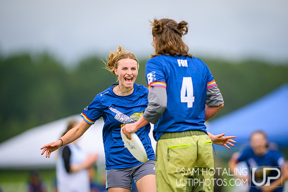 Round IV pool play at USAU D-III College Championships