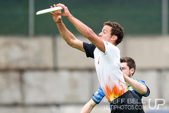 Riptide_Flamethrowers_20140427_151405_JBP01883