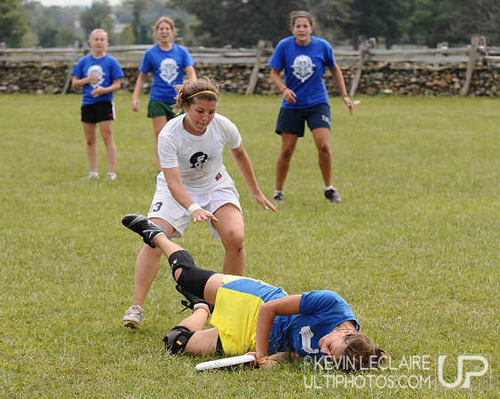 Sunday Women's Division - Georgetown v. Dirty Ladies A - 2009 Capital Sectionals
