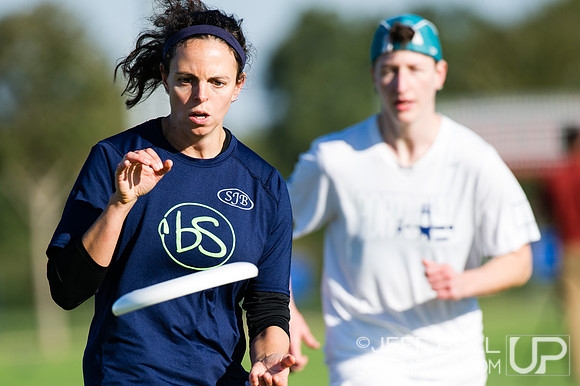 USAU_Nationals_2013_Thursday_20131017_093006_JBP0223