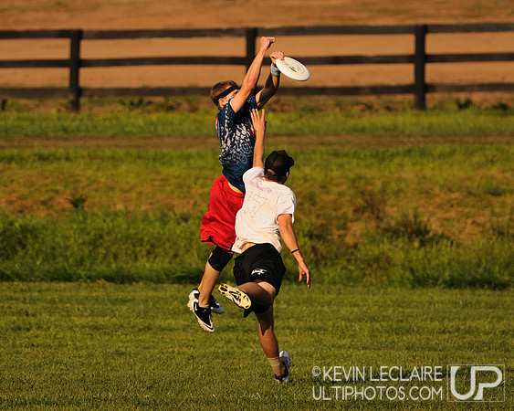 Sunday Elite Open Playoff action -- Chesapeake Open 2010