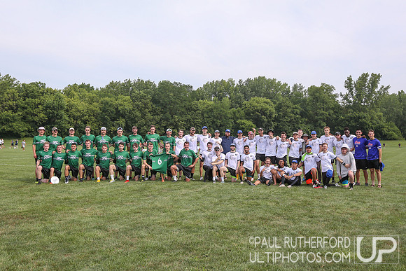 PoNY and 7 Schwaben Team Photo - 2022 World Ultimate Club Championships