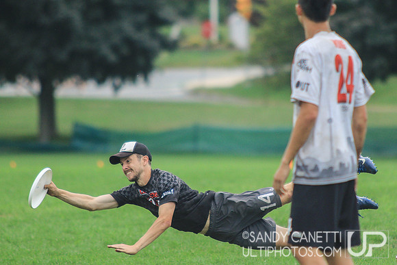 Saturday Action - 2016 USAU Northeast Regionals