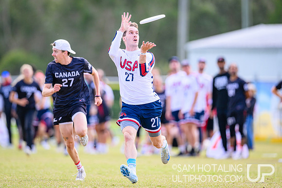 Power-pool play during World Ultimate Championships at Runaway Bay Precinct