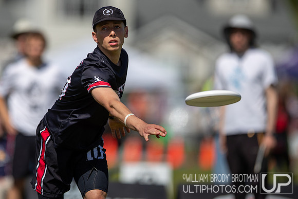 Day 2 of the USA Ultimate D-I College Championships