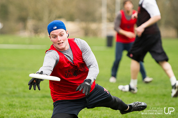 Preseason_scrimmage_20140406_160427_JBP00060