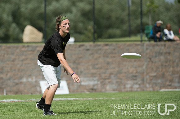 2012 USAU D-I College Championships Sunday Action