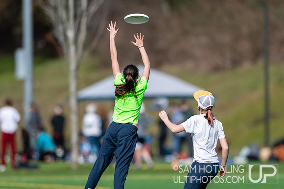 Youth ultimate frisbee at Seven Hills Invite