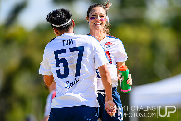 Mixed power-pools during World Ultimate Championships at Runaway Bay Sports Precinct