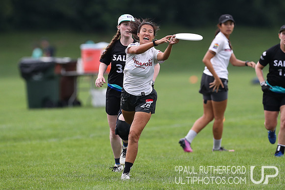 Salty and Pangolins at the 2022 World Ultimate Club Championships