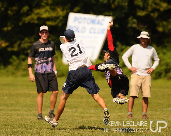 Sunday Elite Open Playoff action -- Chesapeake Open 2010