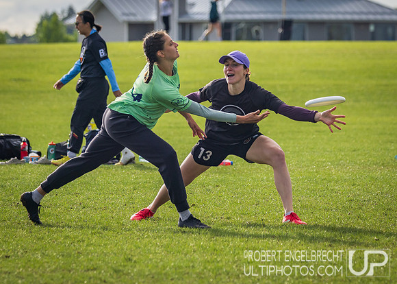 Edmonton, AB: Canadian Ultimate Juniors Championships 2025. Thur
