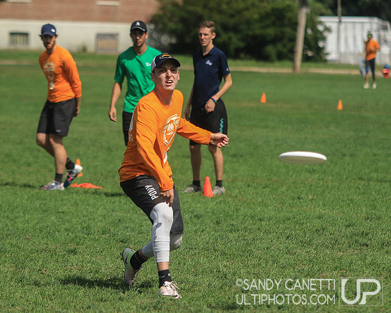 Sunday Action - 2016 USAU Northeast Regionals