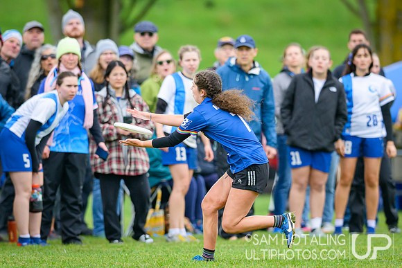Lewis & Clark Artemis vs Whitman Sweets in quarterfinals at USAU D-III College Championships