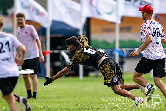 Charrúa vs Eintracht Frankfurt in pool play at World Ultimate Club Championships