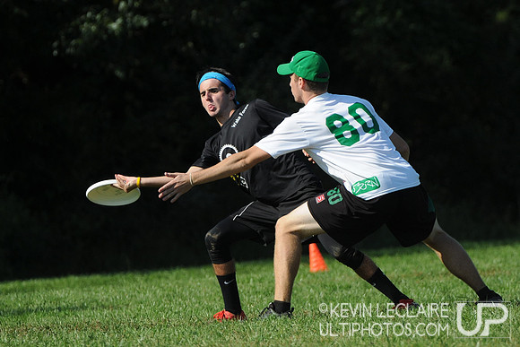 Hucks off the Hilltop -- Saturday Round 4 photo