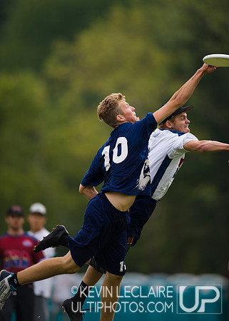 Monday Round 5 Pool Play Action