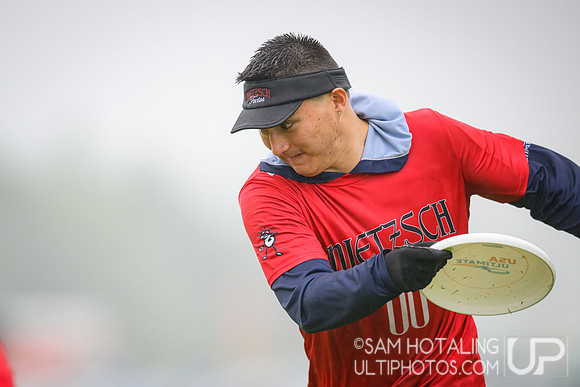 Round I pool play at USAU D-III College Championships