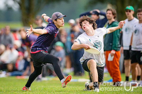 Sunday highlights from USAU D-III College Championships