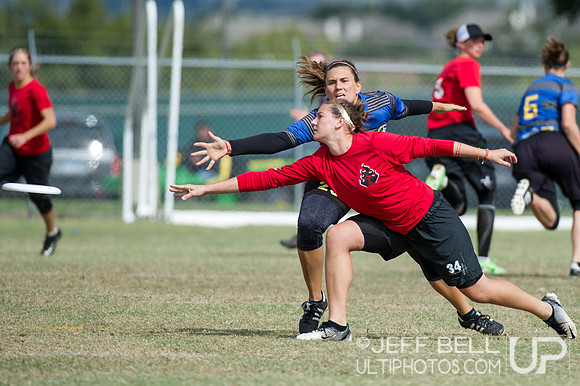 USAU_Nationals_2013_Sunday_20131020_120150_JBP12090