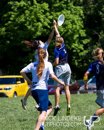 2014 USAU D-I College Champs Saturday Action