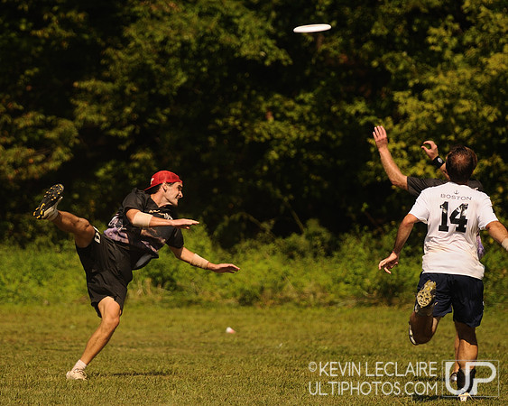 Sunday Elite Open Playoff action -- Chesapeake Open 2010