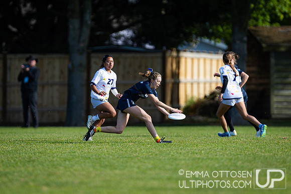 Saturday full coverage from USAU D-I College Championships, UC Santa Cruz vs UC Davis