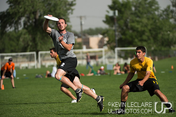 2012 USAU D-I College Championships Saturday Action