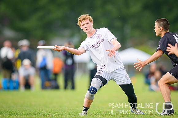 Pool play at USAU D-I College Championships