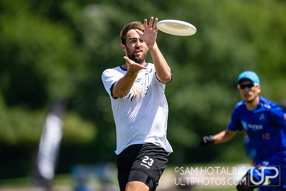 Buzz Bullets vs PoNY in quarterfinals at World Ultimate Club Championships