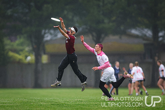 Saturday highlights from USAU D-III College Championships