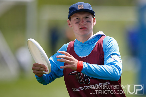 Day 2 of USA Ultimate 2022 D-III College Championships