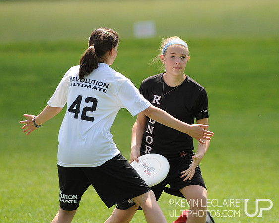 Saturday 10:45am Girls Divison -- 2011 High School Easterns